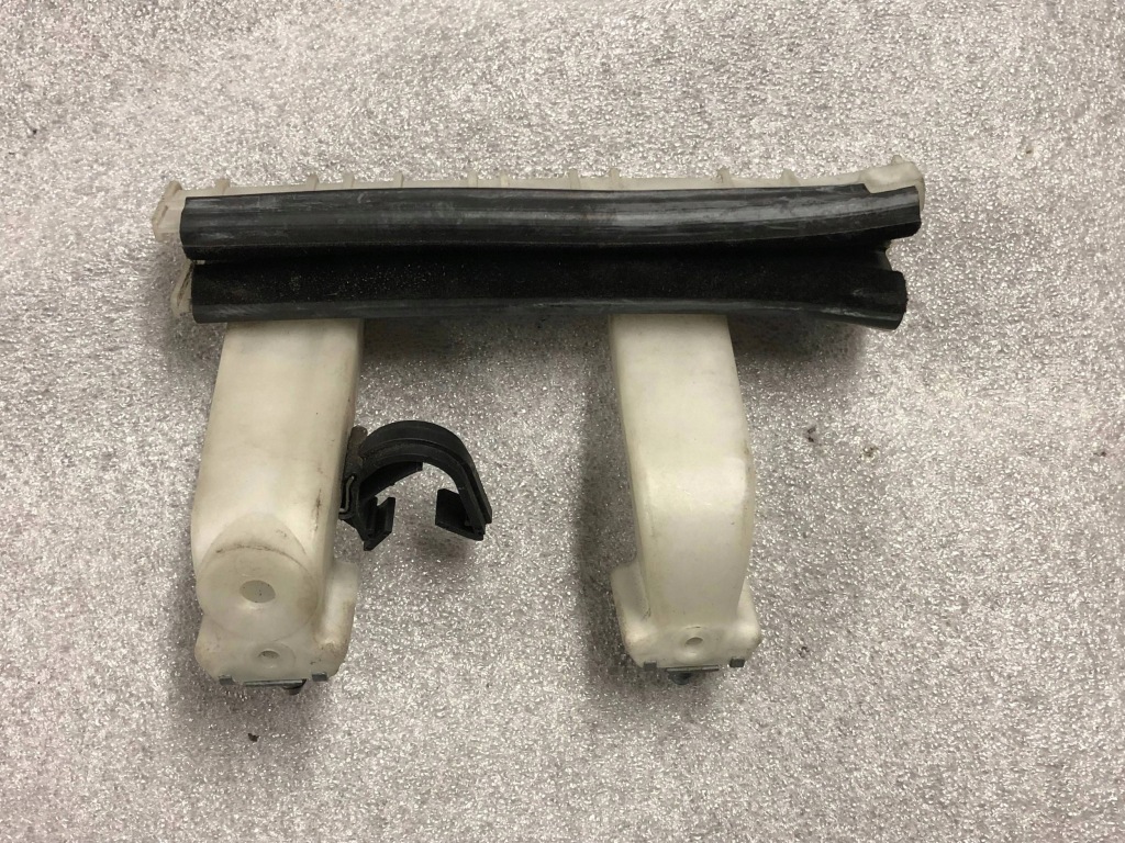 фото №1, Renault megane iv направляющая стекло правая передняя 802202206r