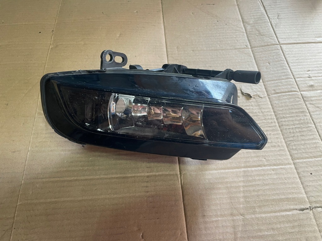 фото №1, Audi a3 8v протитуманна фара лівий перед оригінал