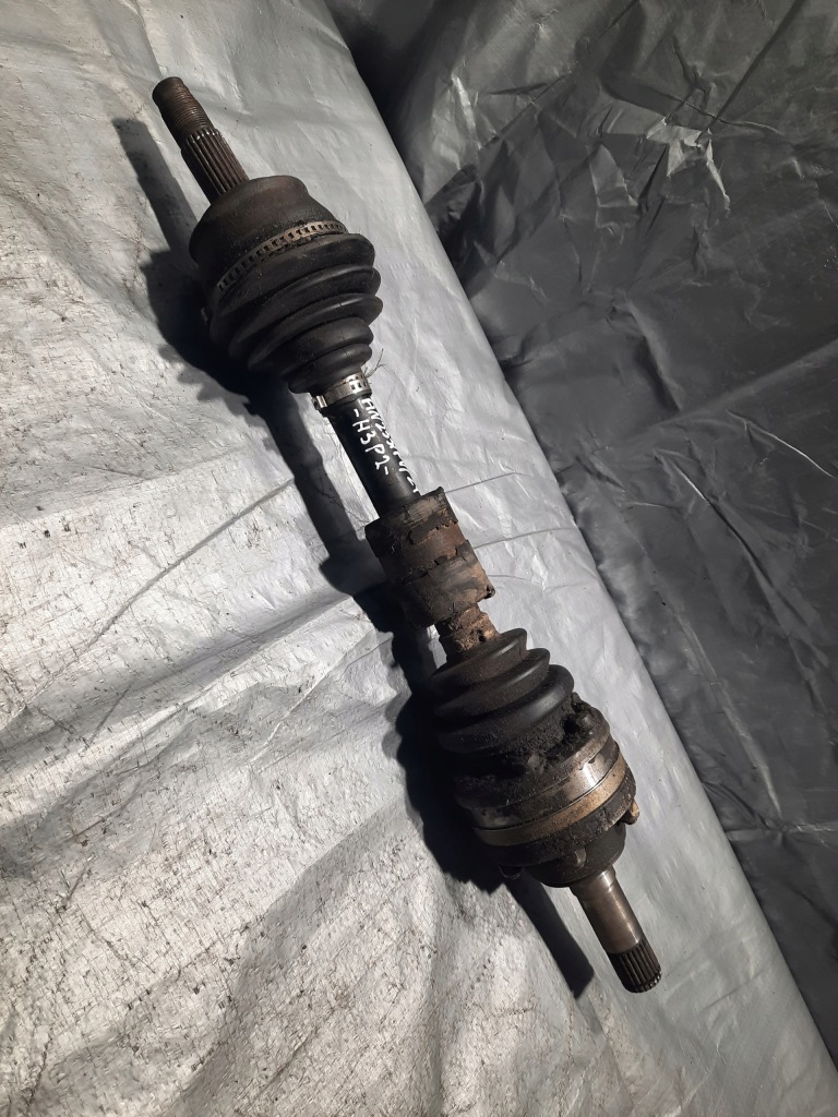 фото №3, Привідний вал лівий задня alfa romeo 156 q4 4x4 1.9 jtd