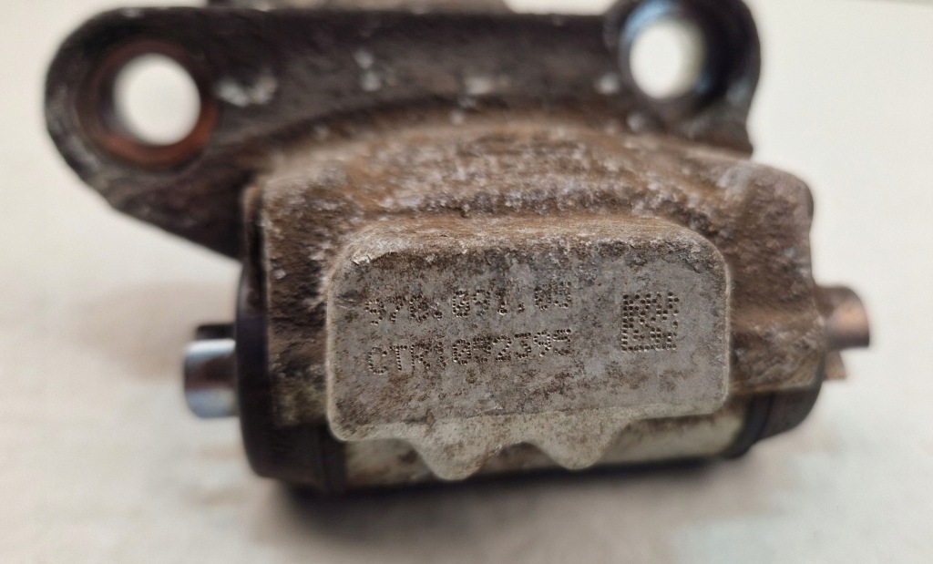 фото №7, Porsche panamera 970 09-13 привод тормоза стояночного левый задняя 97009105