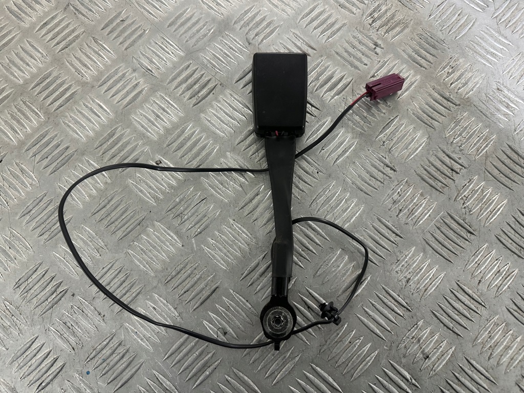 Купить Клипса поперечина безопасности левый перед левая передняя ford fiesta mk7 5d