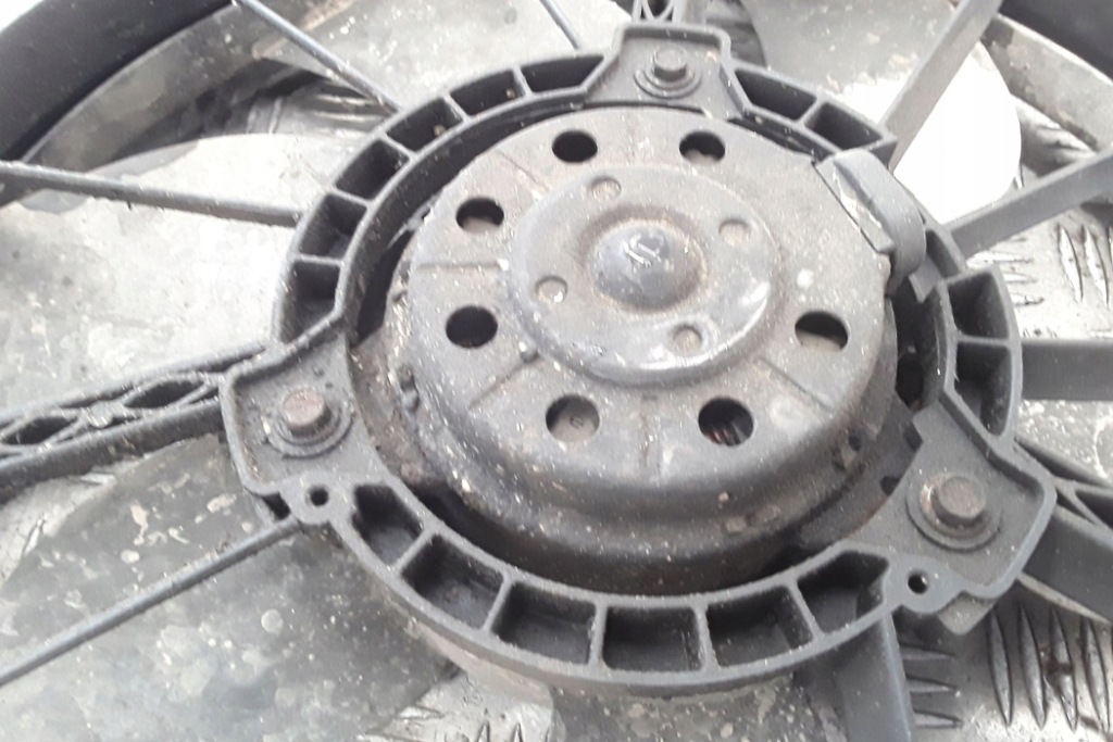 Вентилятор радіатора renault kangoo kc0/1_ 8240351 1.9l дизель 59kw 2001 Недорого