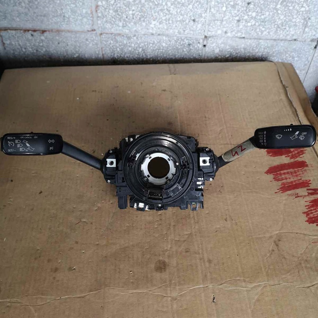 фото №1, Перемикач комбінований важіль volkswagen оригінальний номер 5q0953507gd