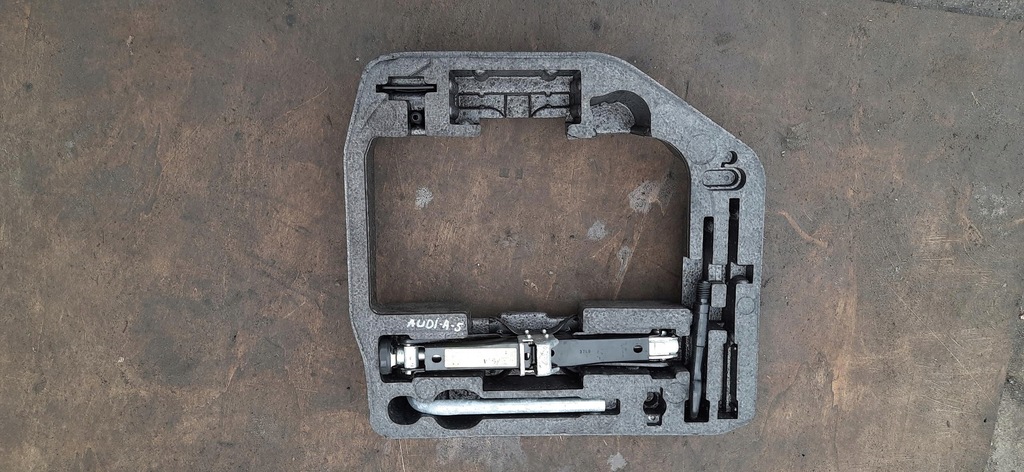 фото №9, Набор ремонтный домкрат ключ audi a5 8t0012109a