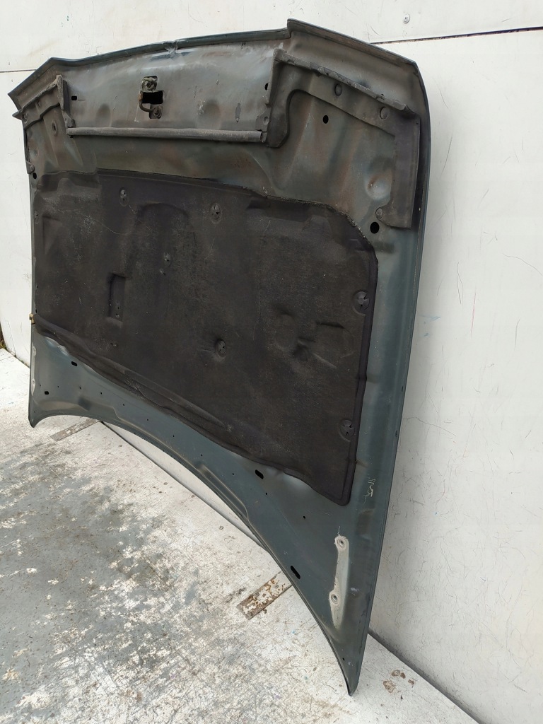 Chrysler 300c капот перед передня Недорого