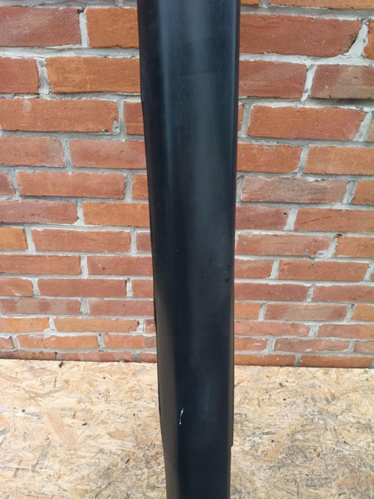 Jeep commander xk 05-10 молдинг порог правая 5jp78trma Недорого