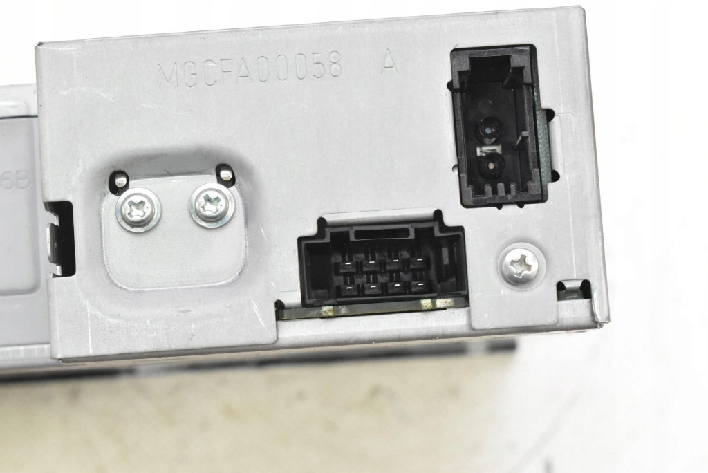 Чейнджер дисков cd 4e0035111a audi a8 d3 рестайлинг  05-07 Киев