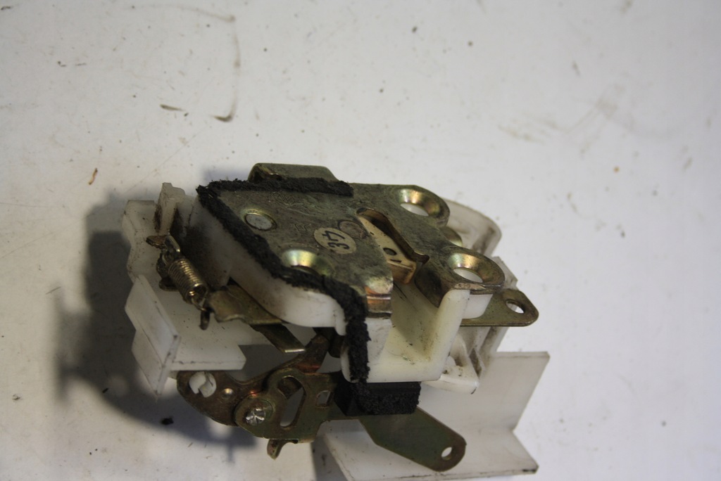 фото №1, Honda logo замок правий перед