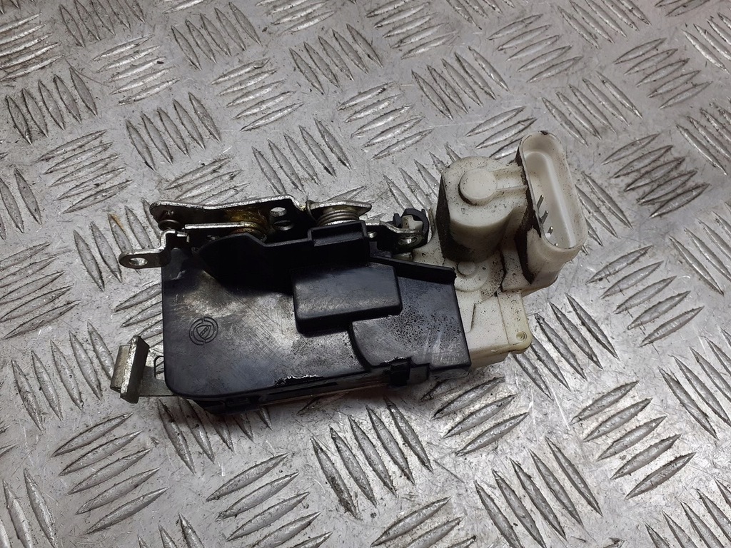 фото №1, Замок двері центральний правий задня fiat punto ii 1.2