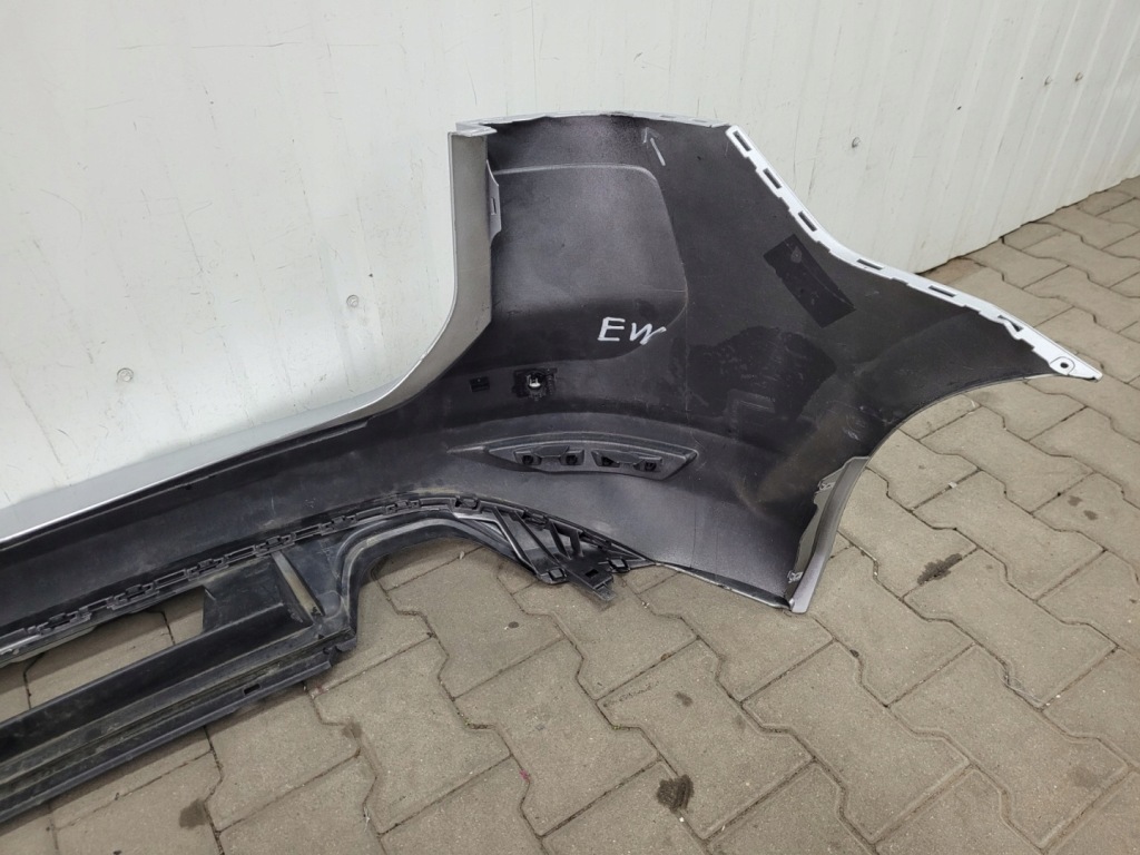 Бампер задний задняя  vw touran 2 2 5ta 15- Оригинал