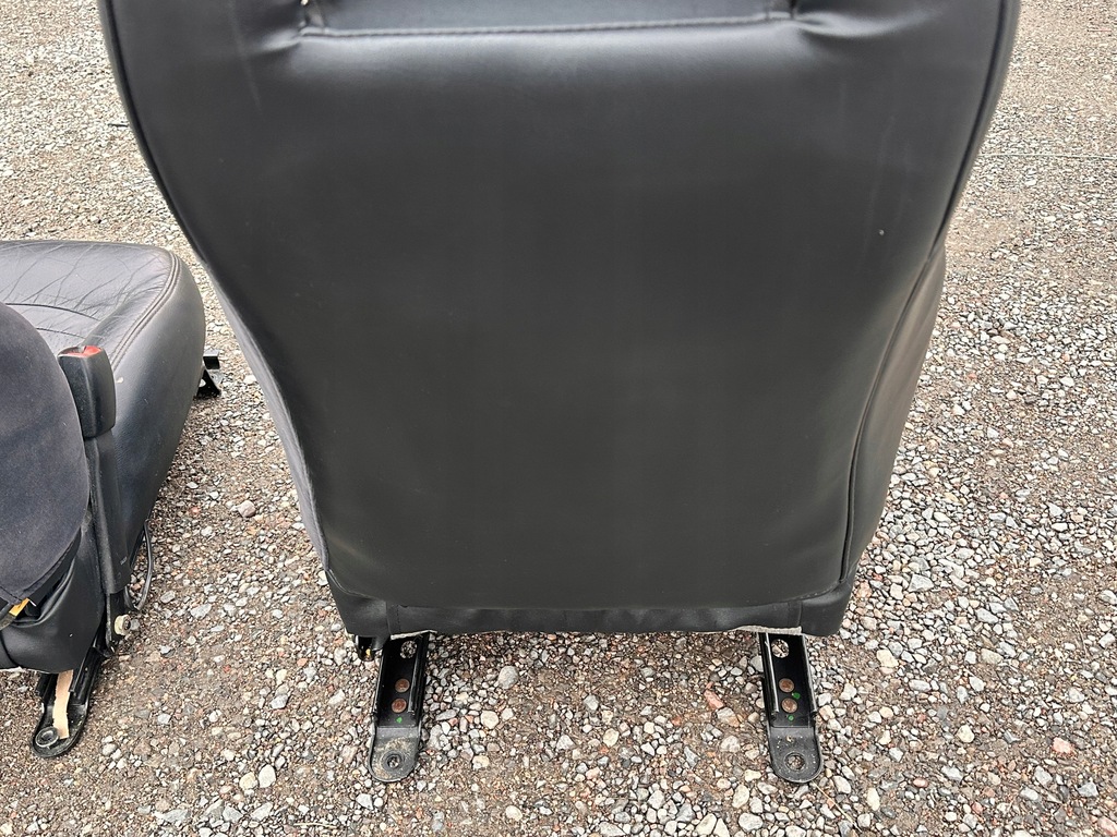 фото №15, Сидіння сидіння водія пасажира шкіра chevrolet corvette c5