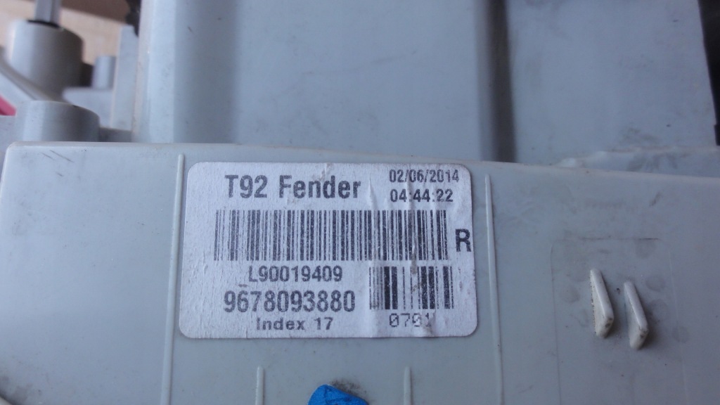 фото №10, Peugeot 308 ii t9 kombi лампа задня задня права 9678093880 пошкоджена