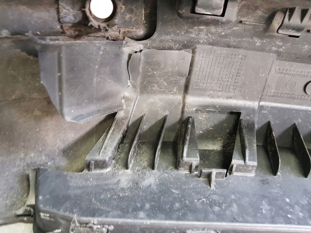 фото №12, Бампер задня задній vw caddy 2k5 4xpdc 2k5807363