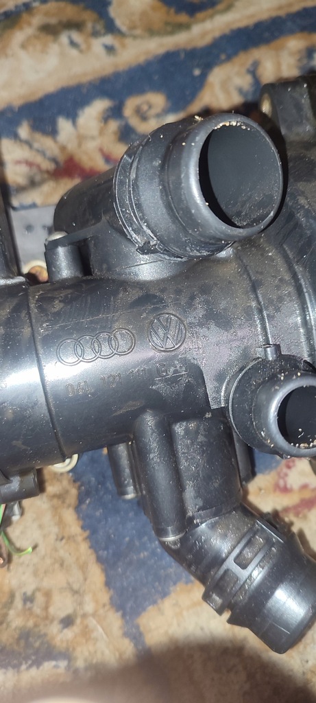 фото №8, Корпус термостата термостат vw audi seat skoda 1.8 2.0 tfsi 06l121111g