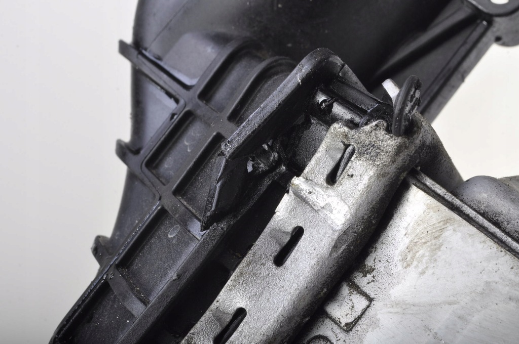 фото №7, Audi a3 8v 1.5 b радиатор интеркулер 04e145785