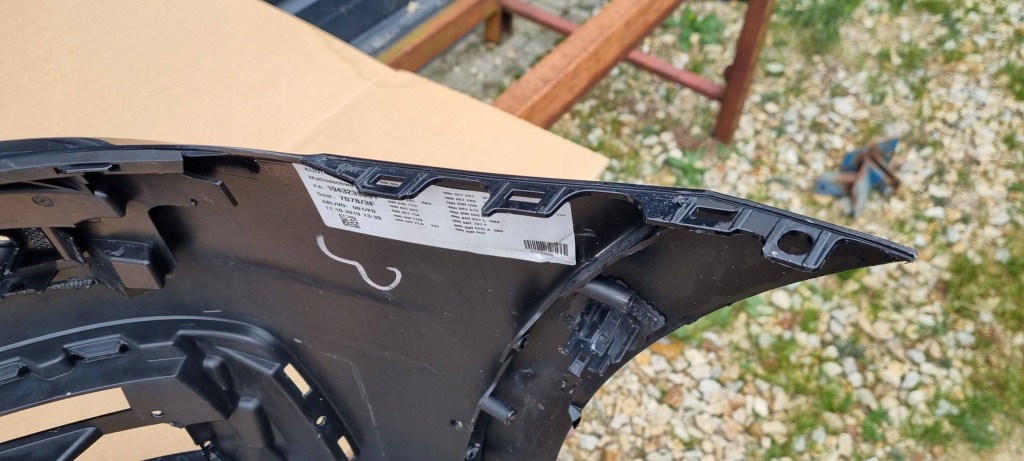 фото №10, Audi a8 d5 4n0 2017- бампер перед оригинал e042