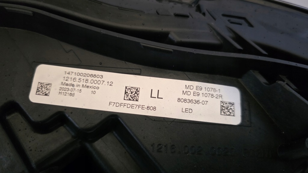 Фара передняя перед левая правый  bmw 2 g42 черный коплектная  8083635 8083636 Цена