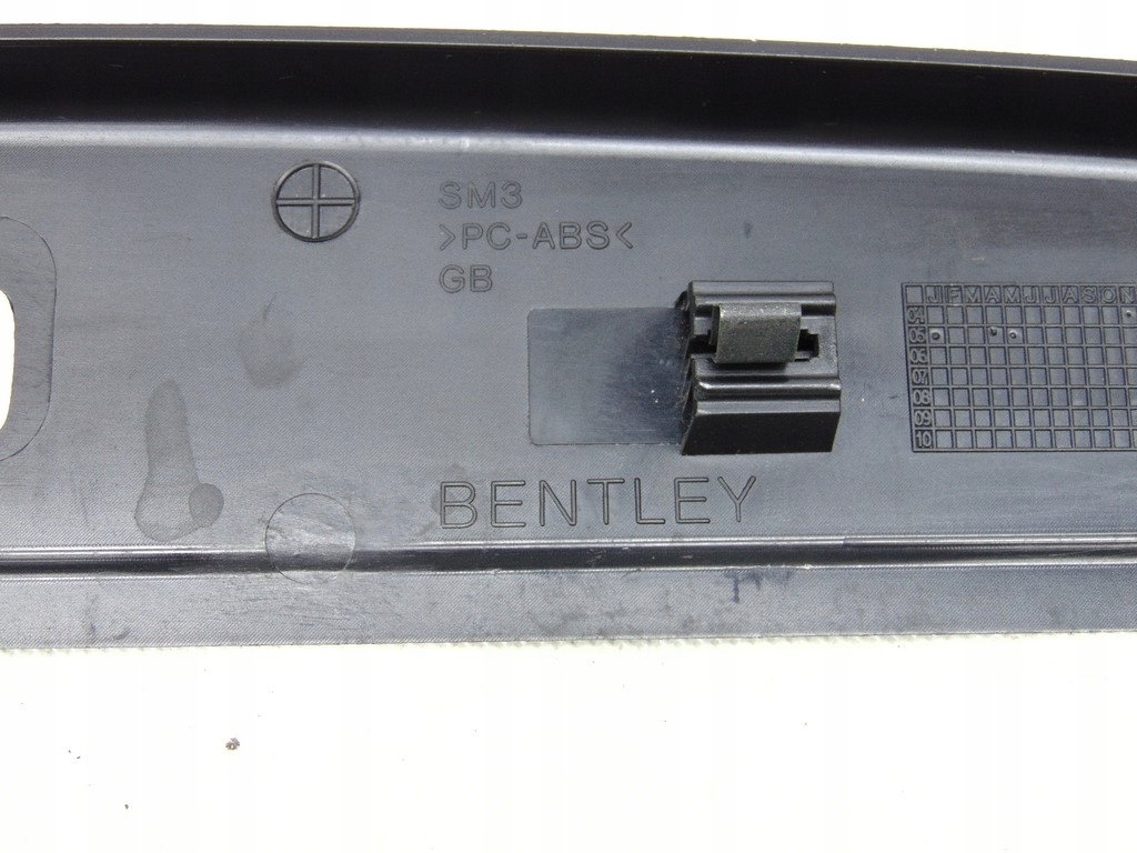 фото №7, Молдинг кришки задня 3w5868503b bentley continental flying spur 05-13r