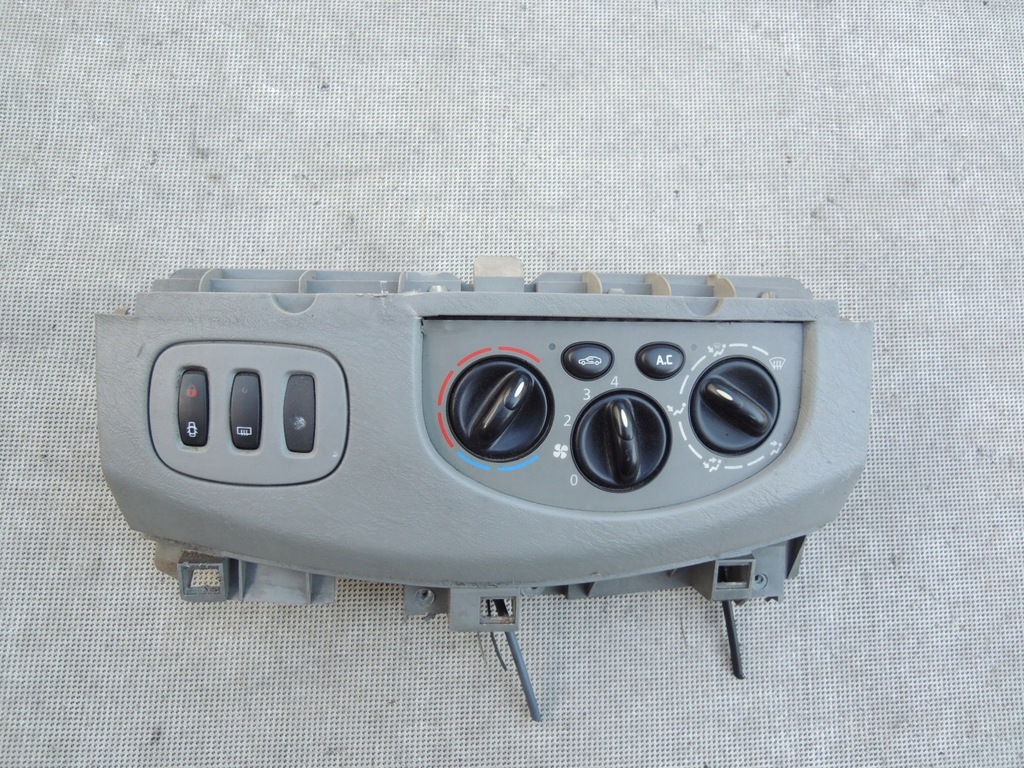 фото №1, Панель обдув кондиционера ac оригинальный номер - renault trafic ii opel vivaro