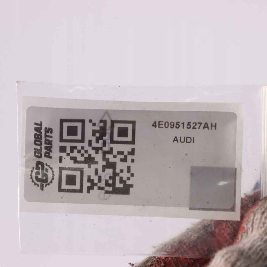 фото №13, Audi a3 a4 a5 a6 q7 rs5 перемикачі кнопки керма 4e0951527ah