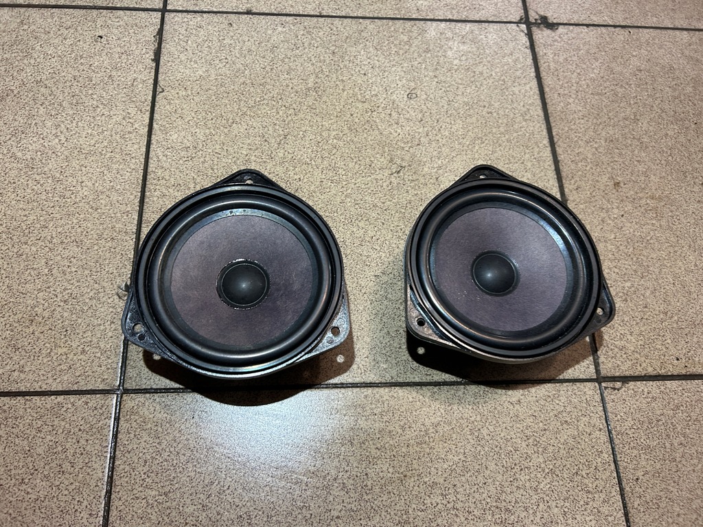 фото №1, Динамик перед jtb haes audi a8 d2