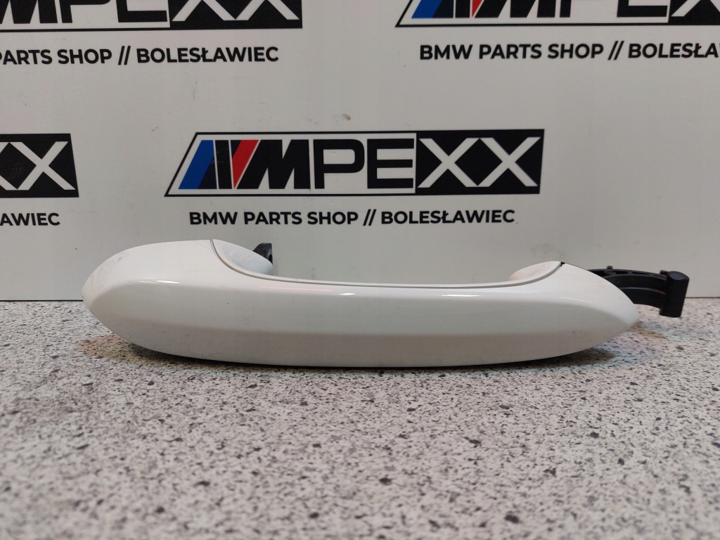 фото №1, Bmw g01 g02 ручка дверь правая белый alpinweiss 7470528