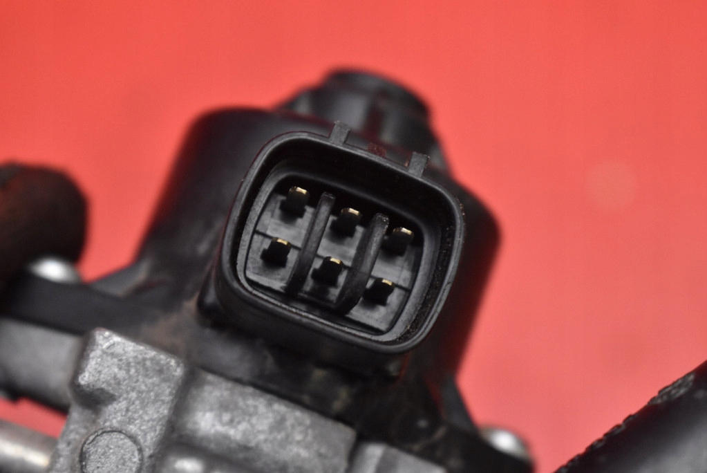 Клапан egr 25620-40040 toyota yaris 3 iii 1.0 69 km 17-19 с Разборки