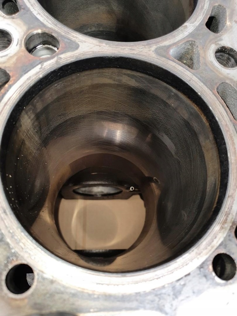 фото №8, Блок двигуна volvo v50 2.0 d4 d4204t