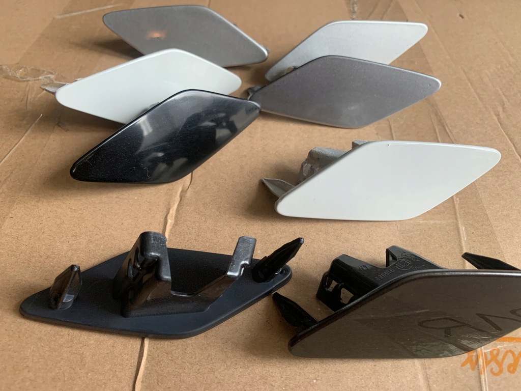 фото №7, Заглушка кришка розпилювача passat b8 lb9a