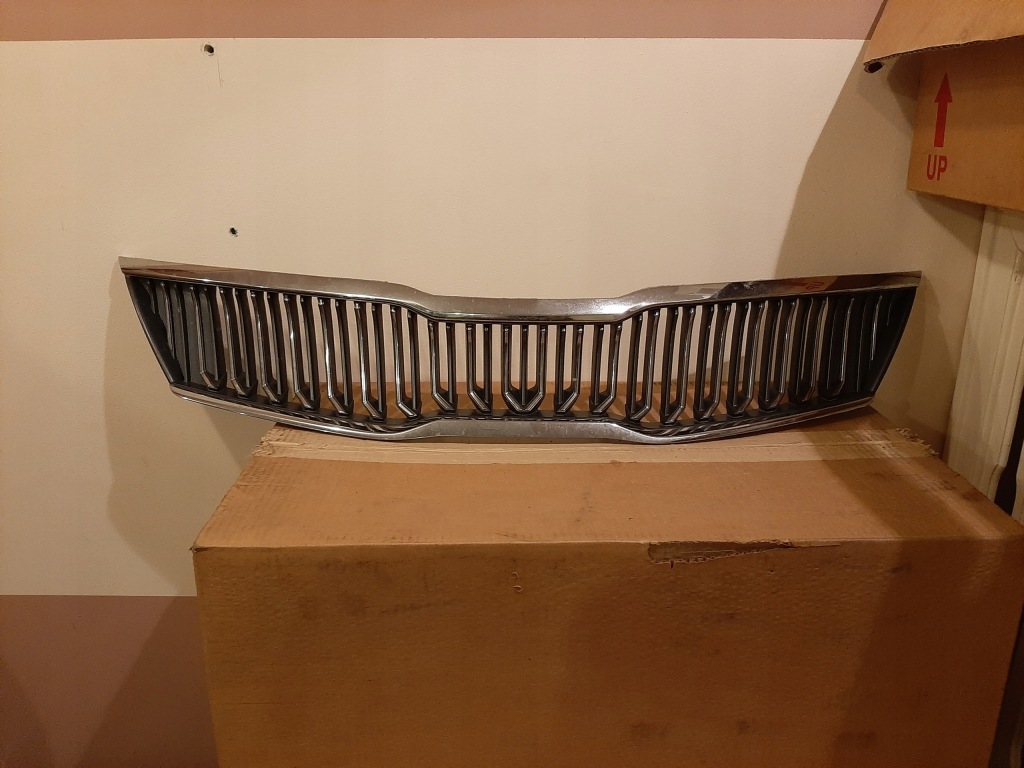 фото №1, Решітка радіатора решітка радіатора kia optima iv 4 lift 19- 86350-d4500