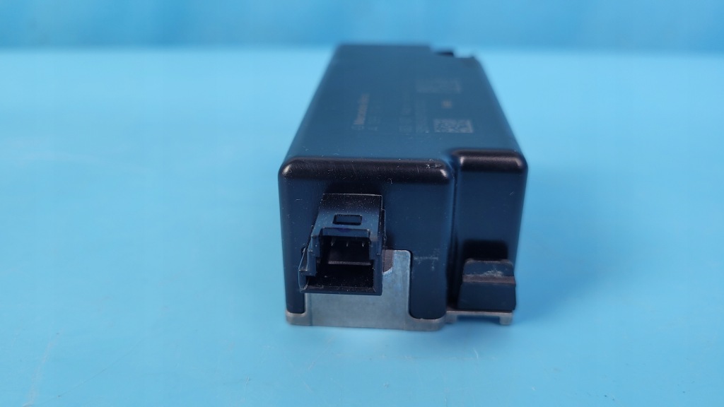 Mercedes x247 glb 200 23r блокування колонки кермового a0999009401 в Україні