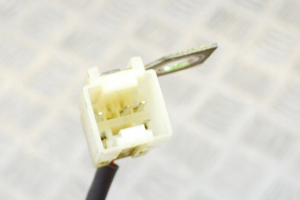 фото №5, Dodge stealth r/t задний правый амортизатор верхний защита mb663669 3.0i 235kw