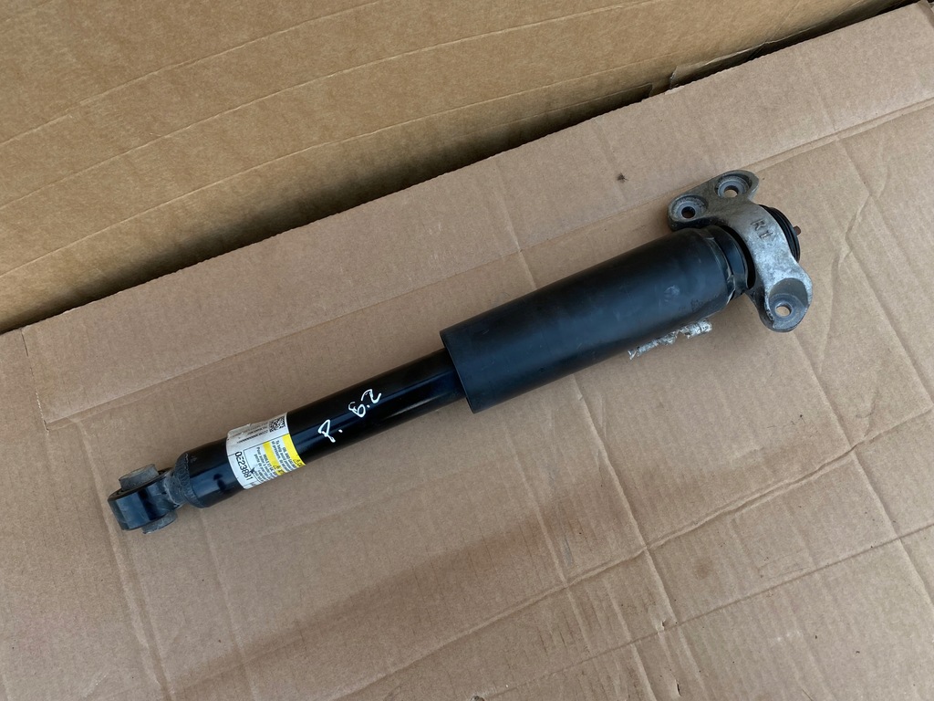 фото №1, Амортизатор правий задня chevrolet camaro ss 6.2