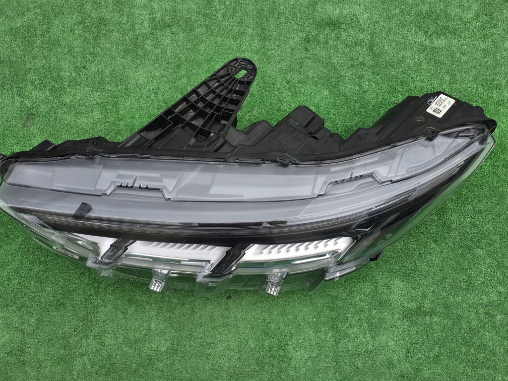 фото №3, Ford mustang mach-e full led лампа передня