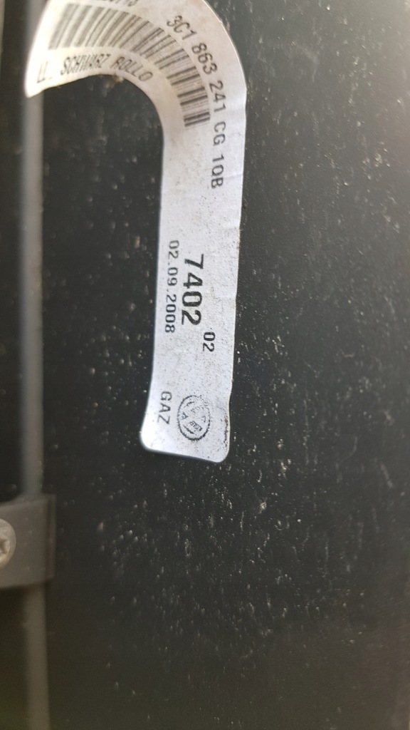 фото №10, Туннель подлокотник преобразователь 230v vw passat b6