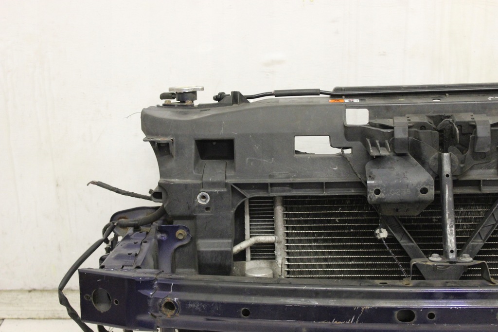 фото №4, Pas передний радиатор mazda 5 v 2005-2010r 2.0 d