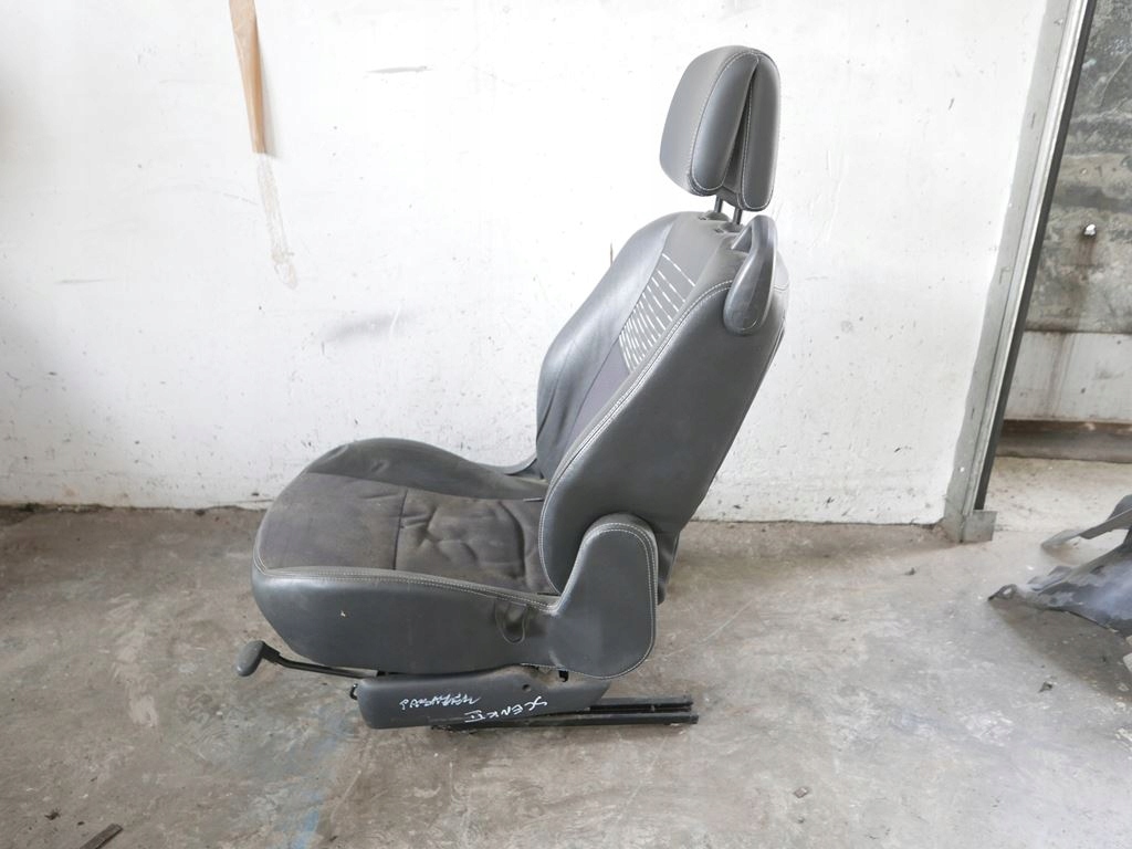 фото №11, Сиденье правый пассажира перед renault scenic ii phi