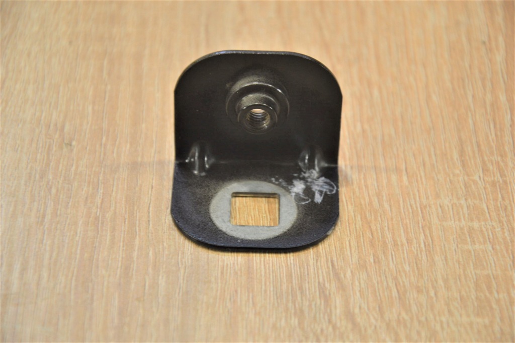 фото №3, Кронштейн лівий перед renault laguna iii coupe