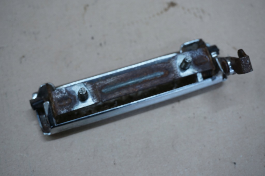 фото №6, Nissan patrol ручка крышки багажника gr y60