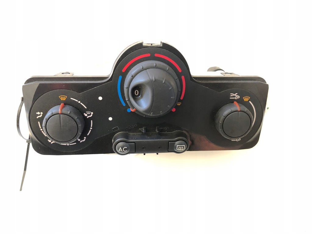 фото №1, Панель обдув кондиціонера renault clio iii modus