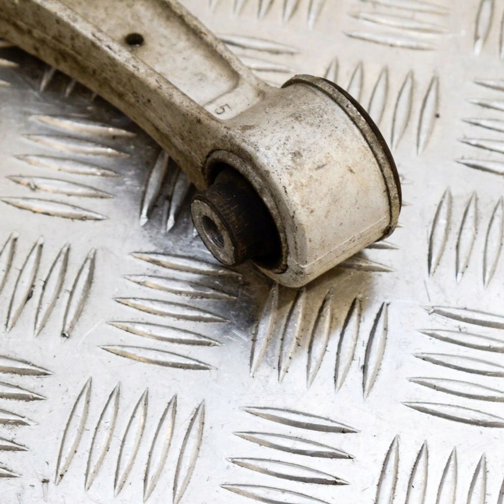 фото №6, Bmw 5 f10 f11 2011 ліва сторона нижній важіль передній