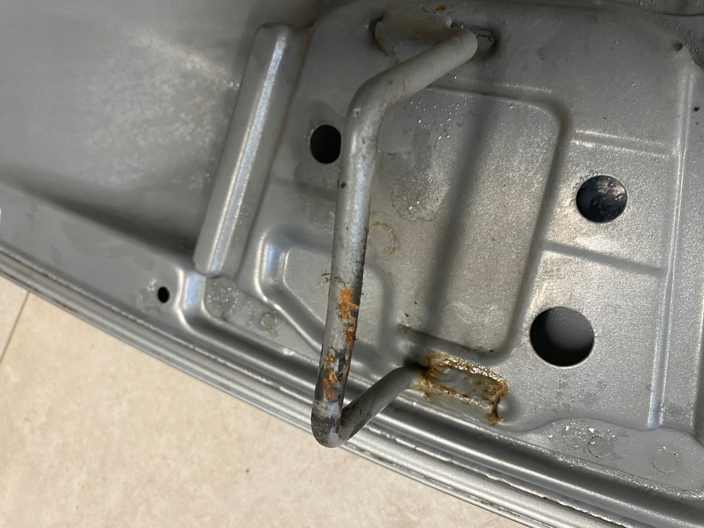 фото №11, Toyota yaris ii капот крышка двигателя 1f8