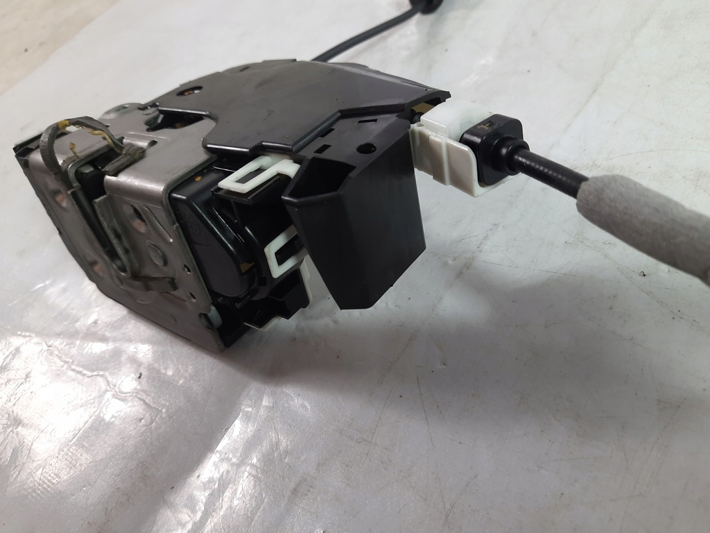 фото №7, Mercedes glk x204 09-15 замок дверь левый перед a0997200135 usa