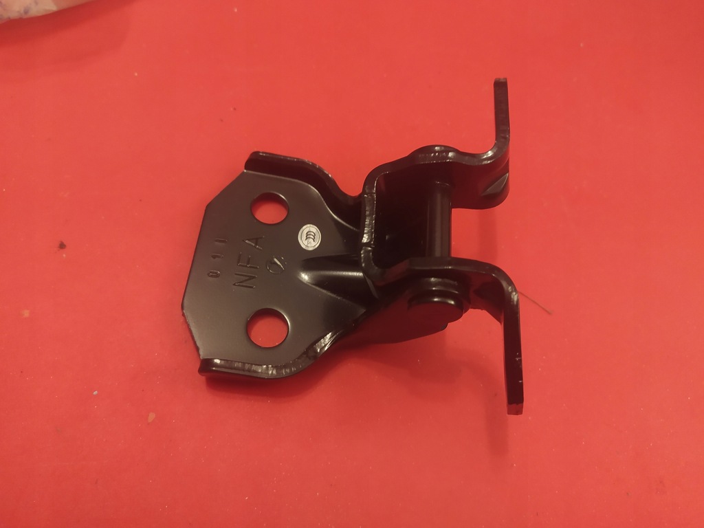 фото №1, Петля дверь перед правый subaru forester iv sj 13-