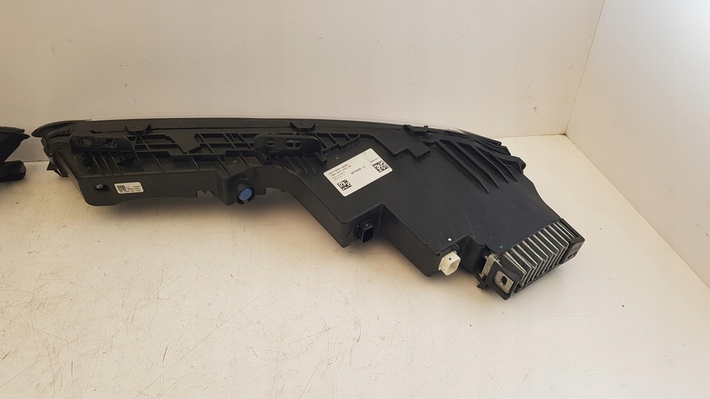 фото №8, Лампа передняя перед левая правая bmw 7 g70 crystal swarovski 9879936 9879935