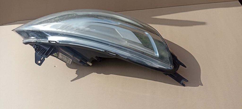 фото №7, Lampaprawa renault clio iv 4 full led 260100274r