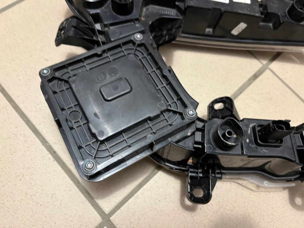 Фара протитуманна фара led drl правий renault captur 1 1 рестайлінг  17- 266007846r Оригінал