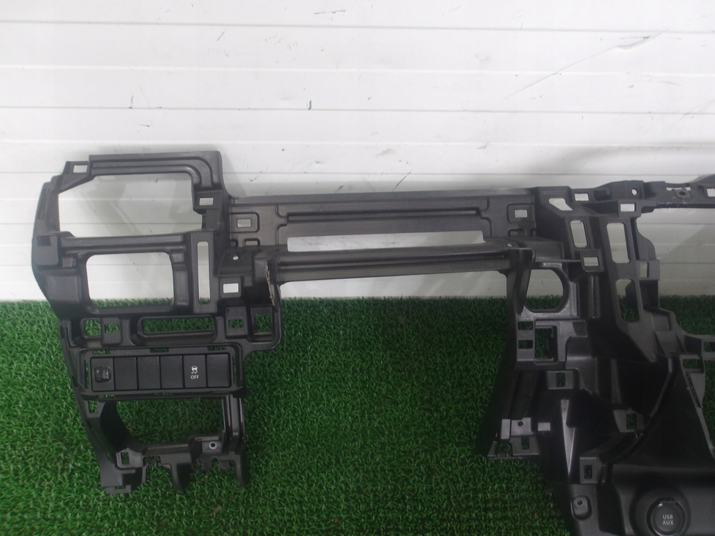 фото №6, Suzuki swift mk8 17-23 панель приладів приладова консоль нижня каркас europa оригінальний номер