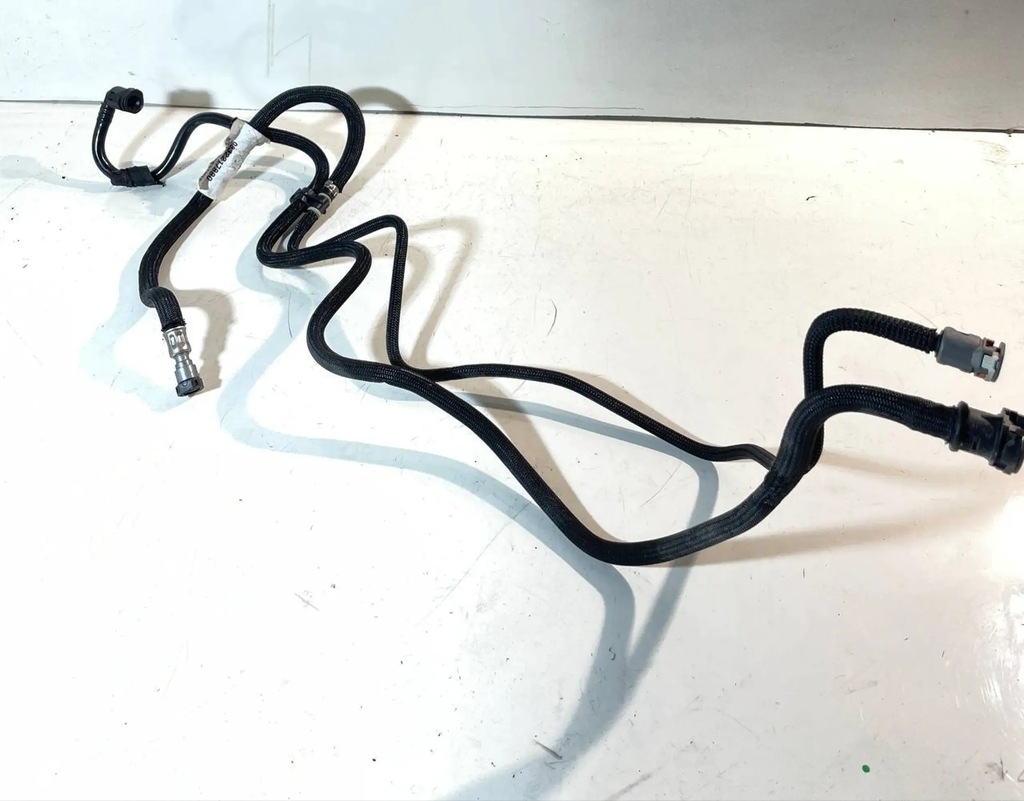 фото №1, Провода трубки топлива peugeot 308 iii p5 t10 1.2 thp - 9832217880