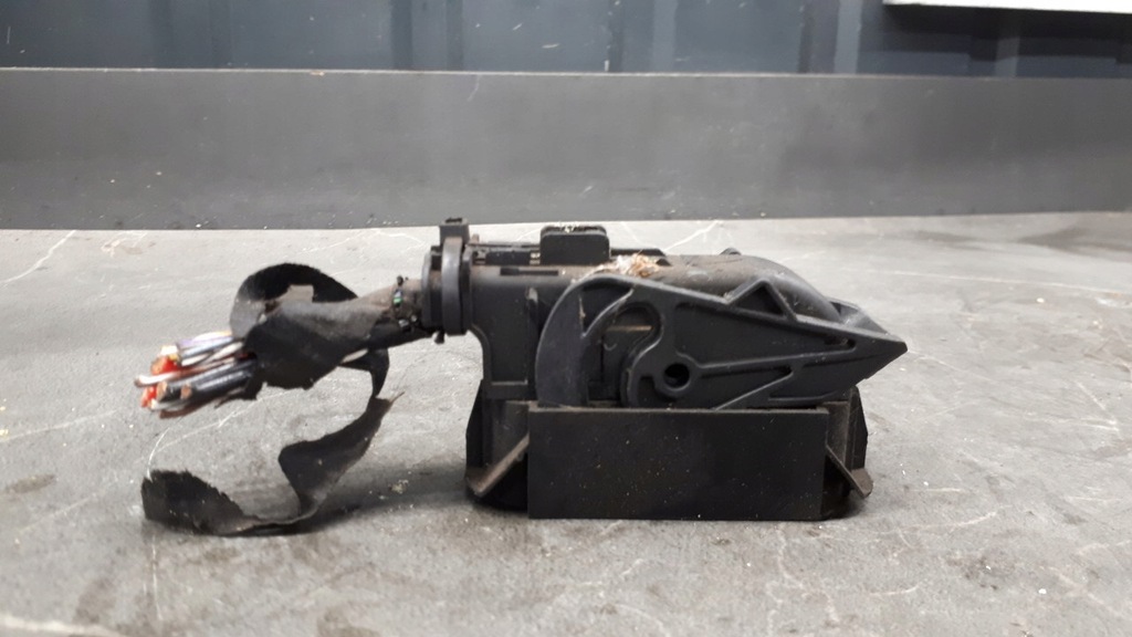 фото №1, Штекер насоса abs fiat panda ii 1.2